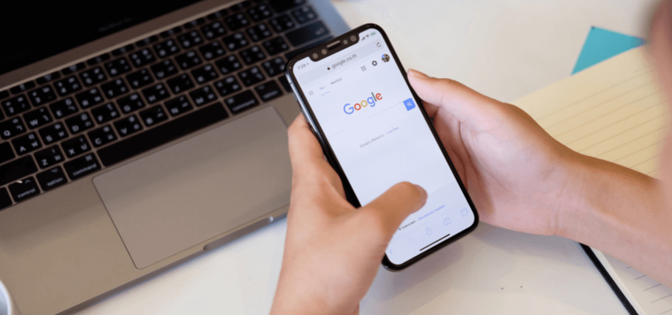 Horizontal communication at Google